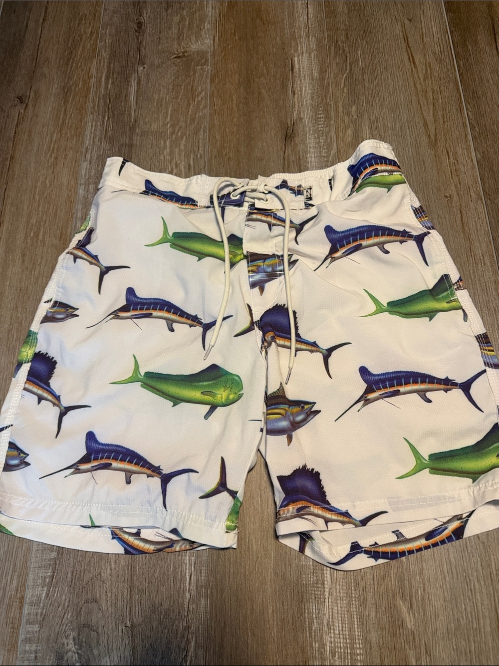 Uzzi Active Wear Men's White Swim Trunks with Green & Blue Fish Print